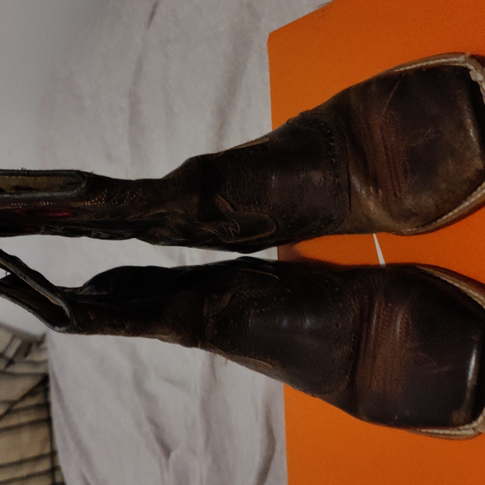 Kids Ariat boots